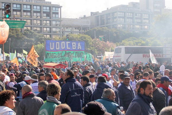 UDOCBA - UDOCBA COMENZÓ UNA COLECTA SOLIDARIA EN TRENQUE LAUQUEN PARA SUPLIR LA AUSENCIA POLÍTICA